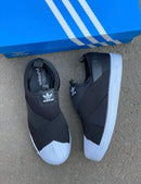 Tênis Adidas Slip On