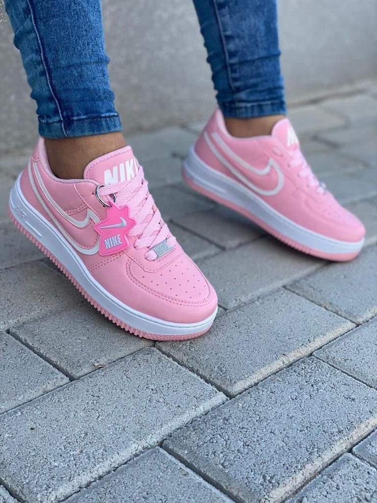 Tênis Nike Air Force Chaveirinho