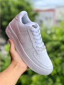 Tênis Nike Air Force 1 "07