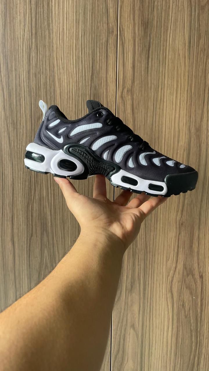 Nike Tn Plus