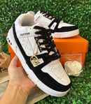 Tênis Louis Vuitton Trainer com Strass