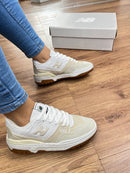 New Balance 550