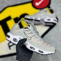 Tênis Nike TN