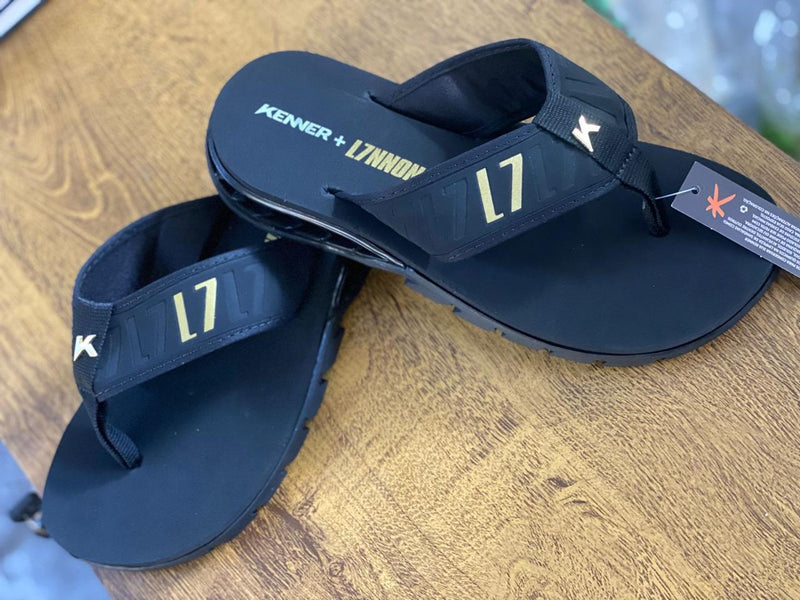 Chinelo Kenner L7