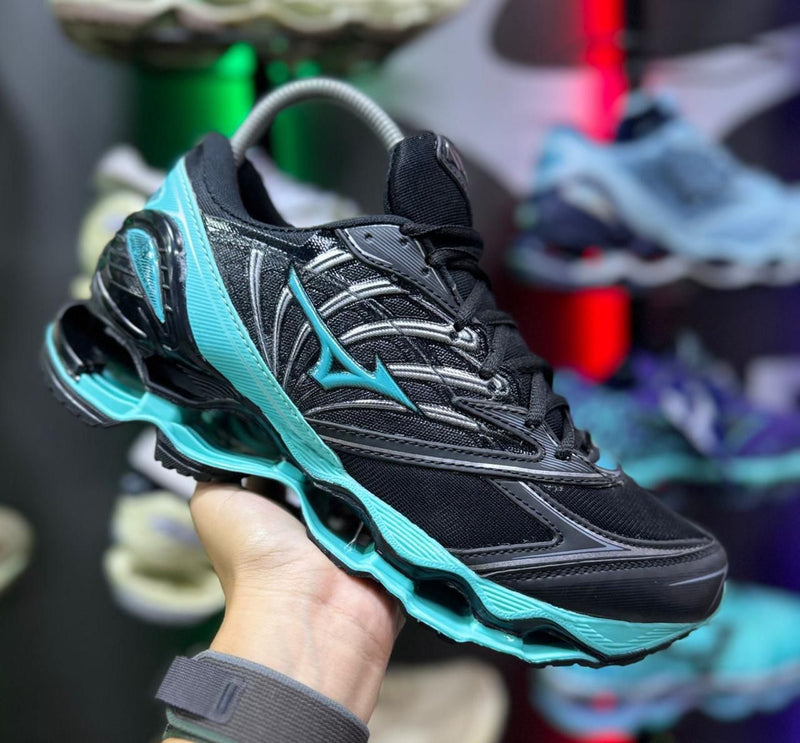 Mizuno Wave Pro 8