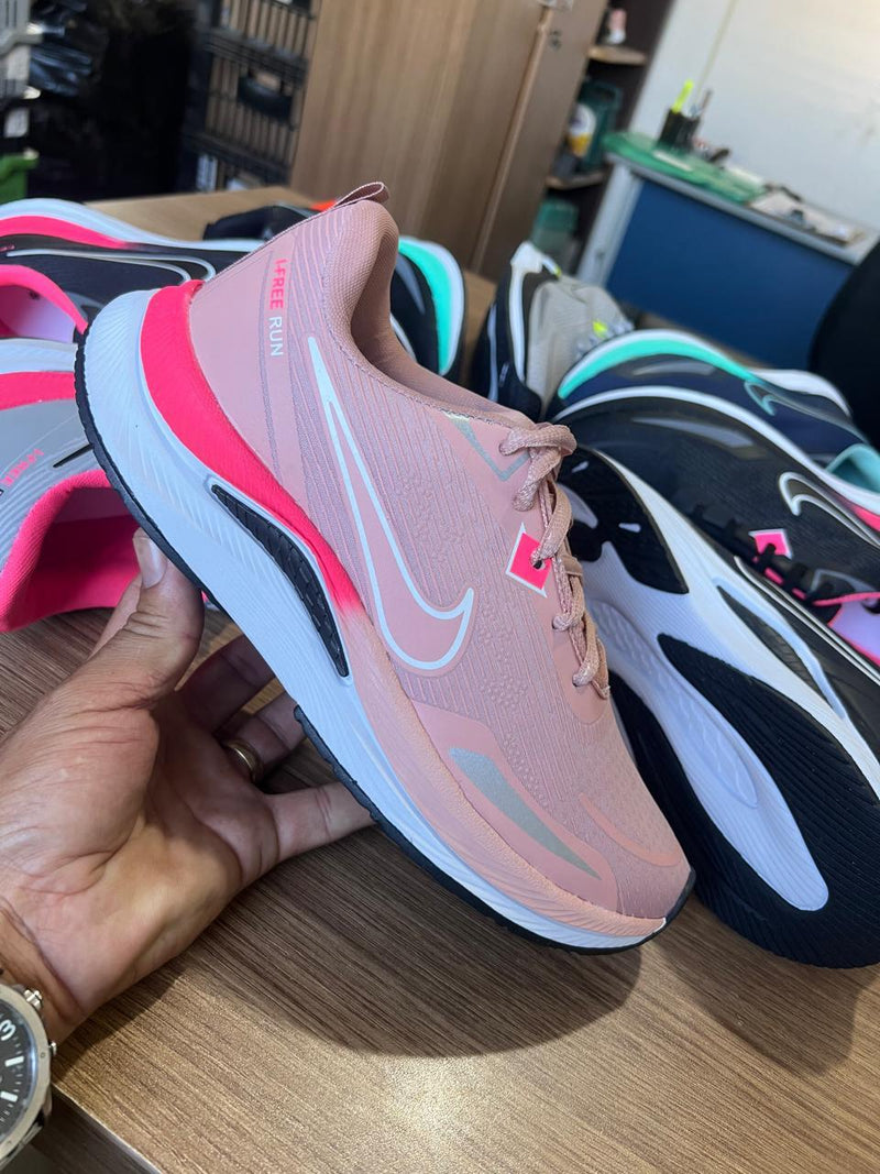 Nike Zoom Free Run