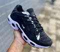 Tênis Nike TS