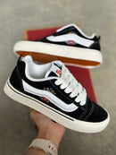 TÊNIS KNU SKOOL BLACK TRUE WHITE