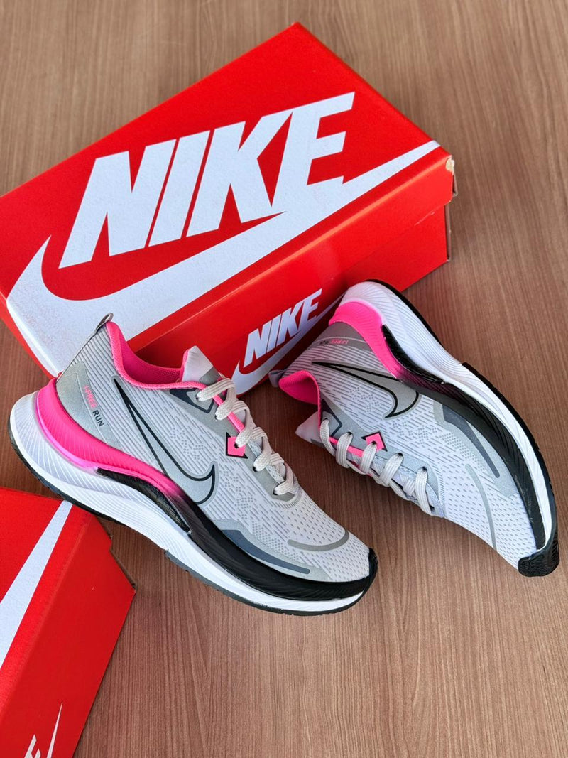 Nike Zoom Free Run