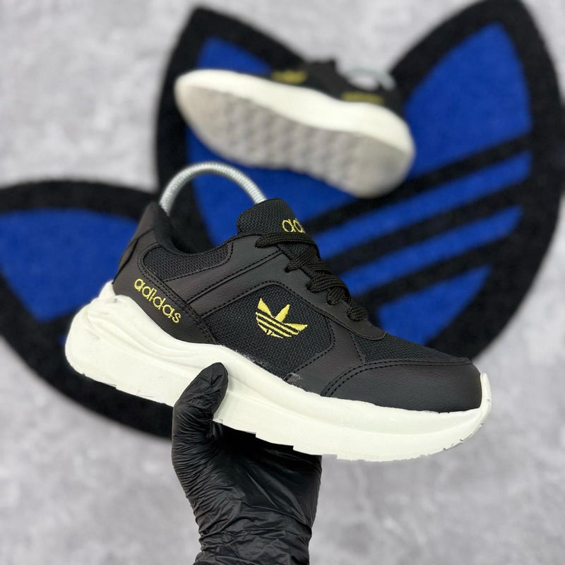 Adidas Femmy