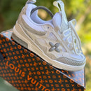 Louis Vuitton Skate com Strass - Importado