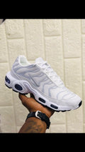 Tênis Nike TN